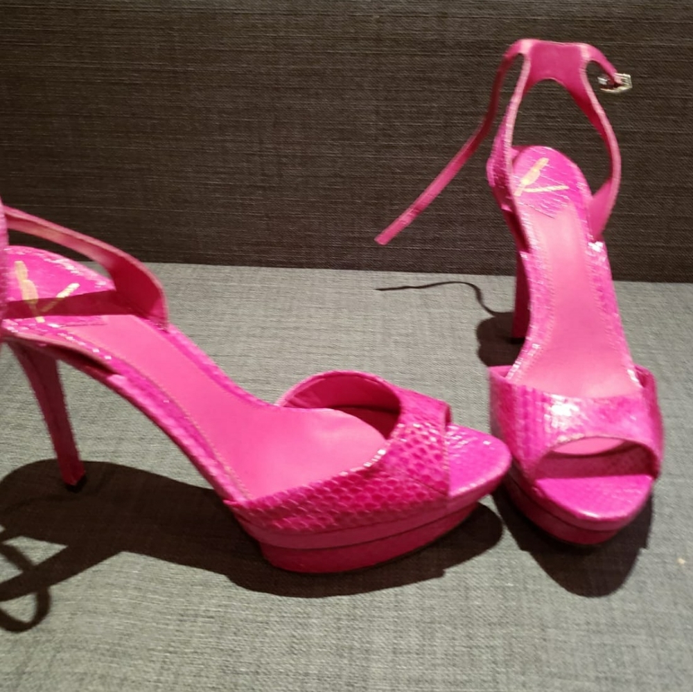 Sandals - new